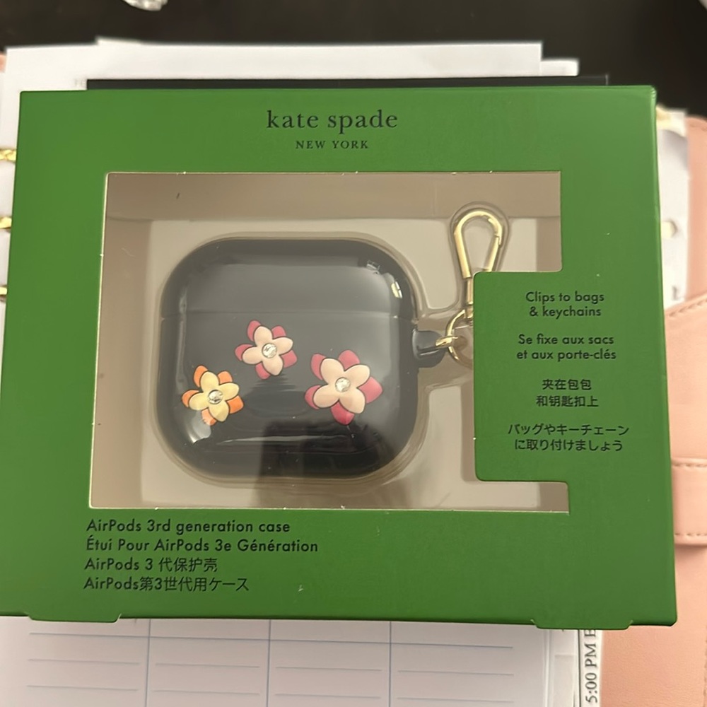 Kate Spade AirPods 3rd generation case